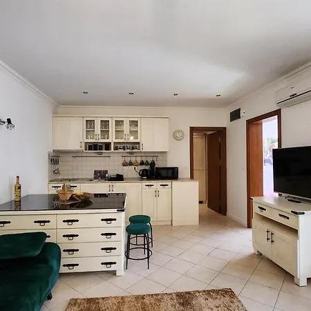 Апартамент Nevena Summer By Santa Marina Созопол