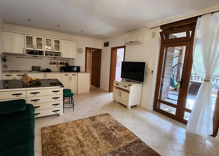 Nevena Summer By Santa Marina Apartamento