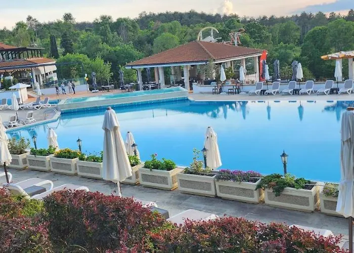 Nevena Summer By Santa Marina 索佐波尔